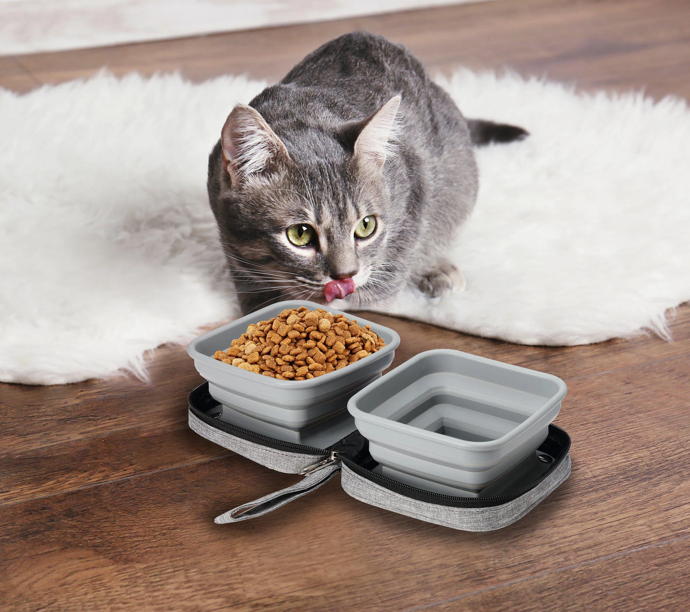 Petique Portabowl Water and Food Bowl