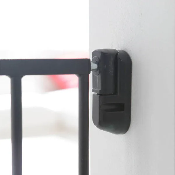 Push to Close Extending Gate