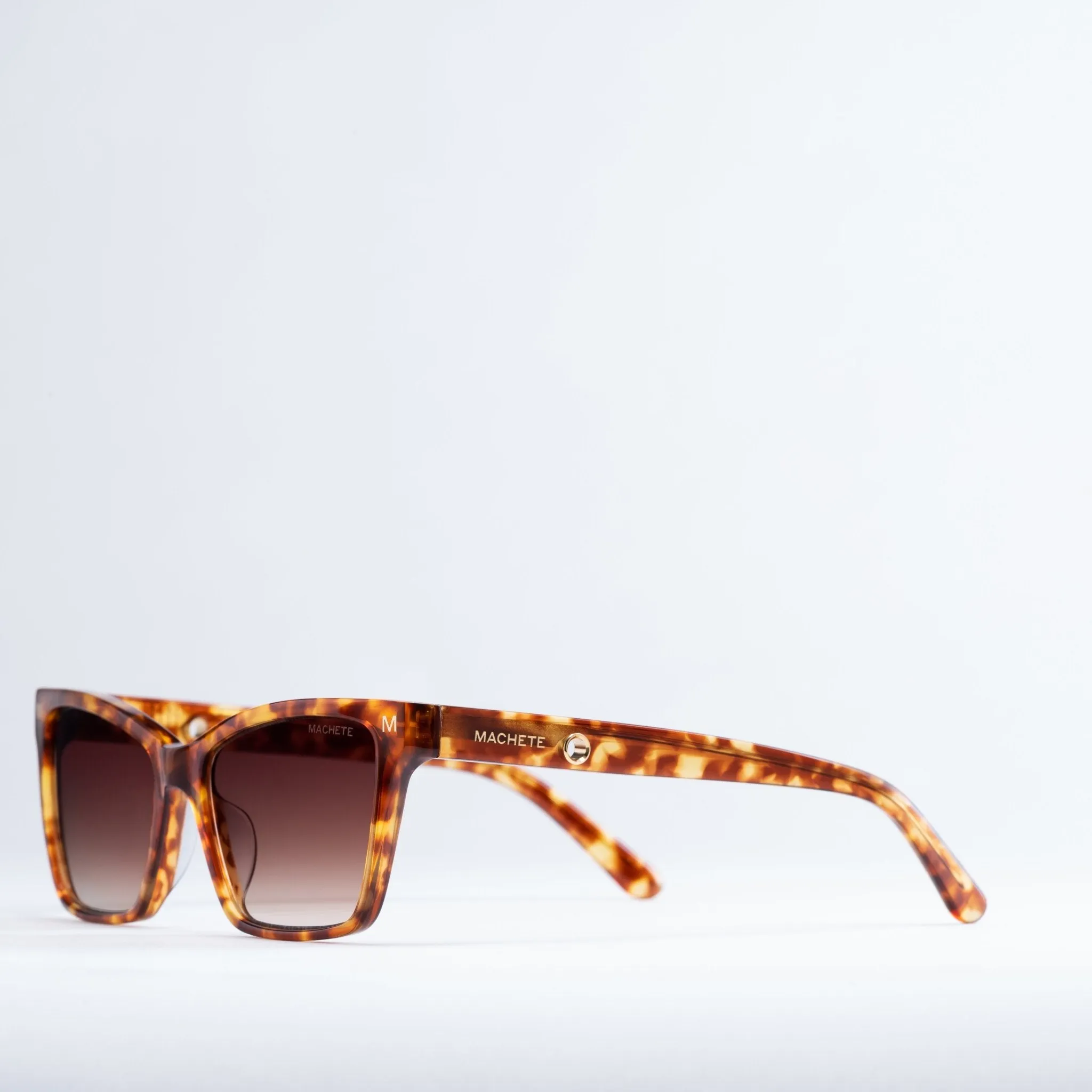 Sally Sunglasses in Mod Tortoise