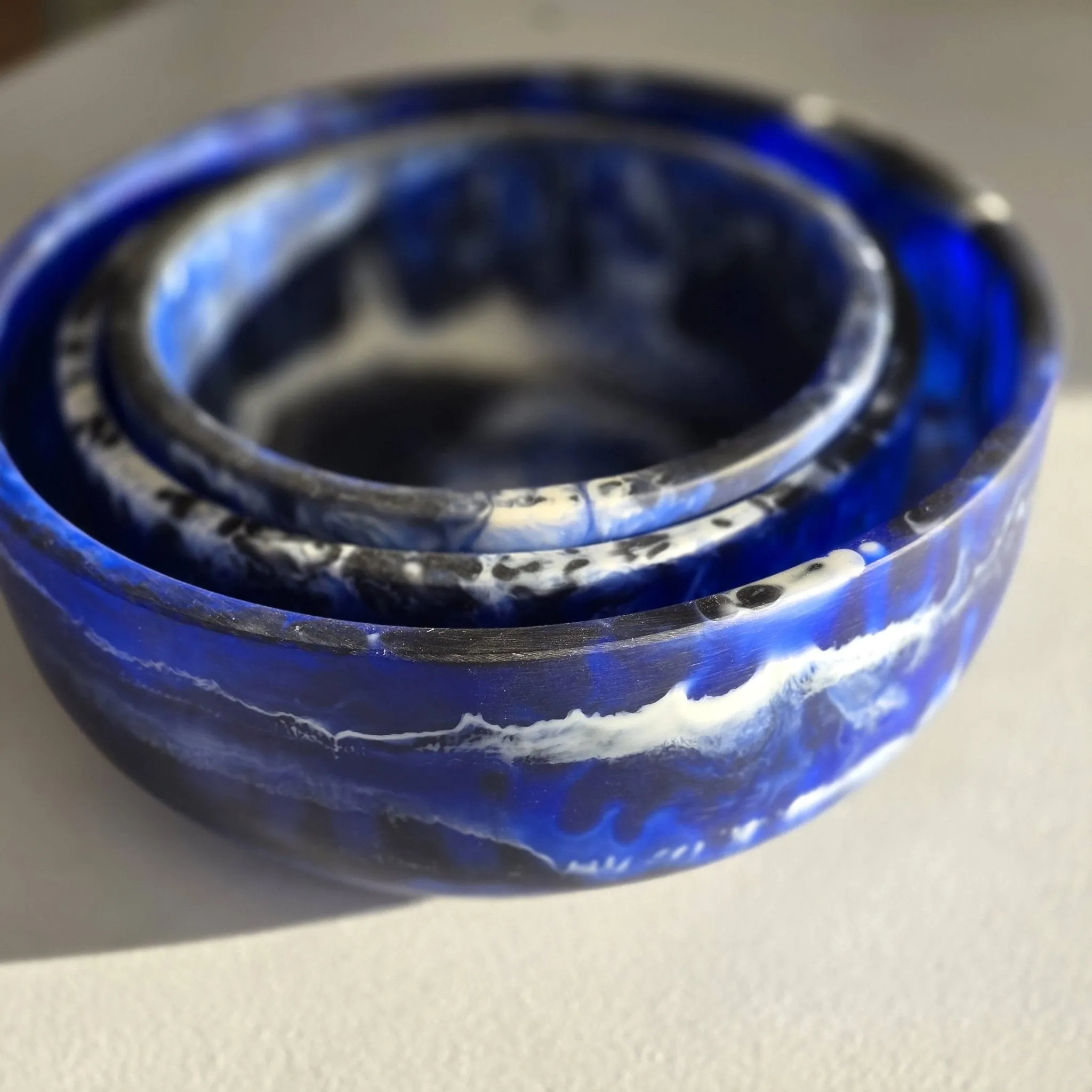 Serving Bowls Set - Hand-poured Resin : Dark Blue