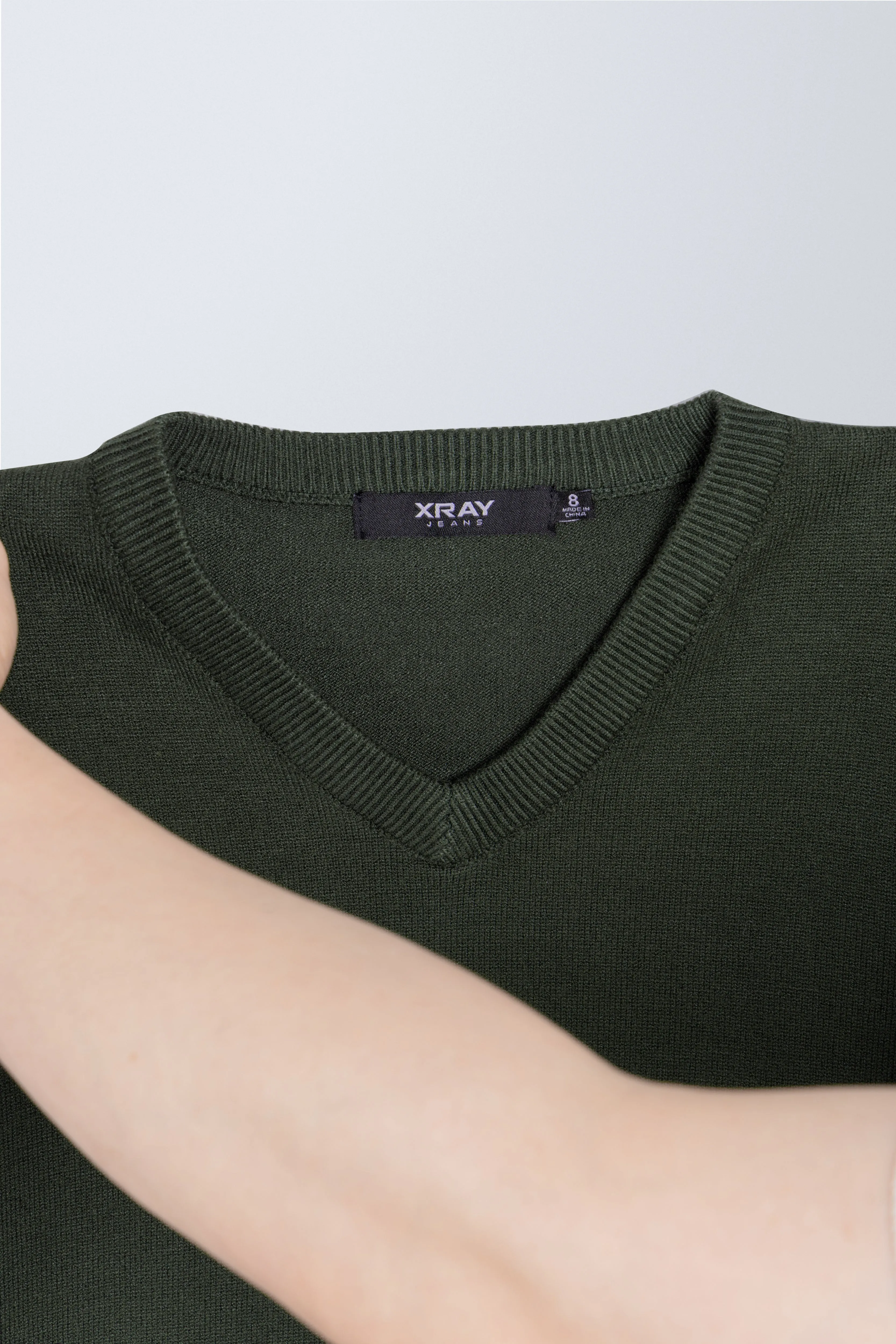 X RAY Boys and Kids Soft Slim Fit Middleweight Pullover Sweaters Basic V-Neck Sweater