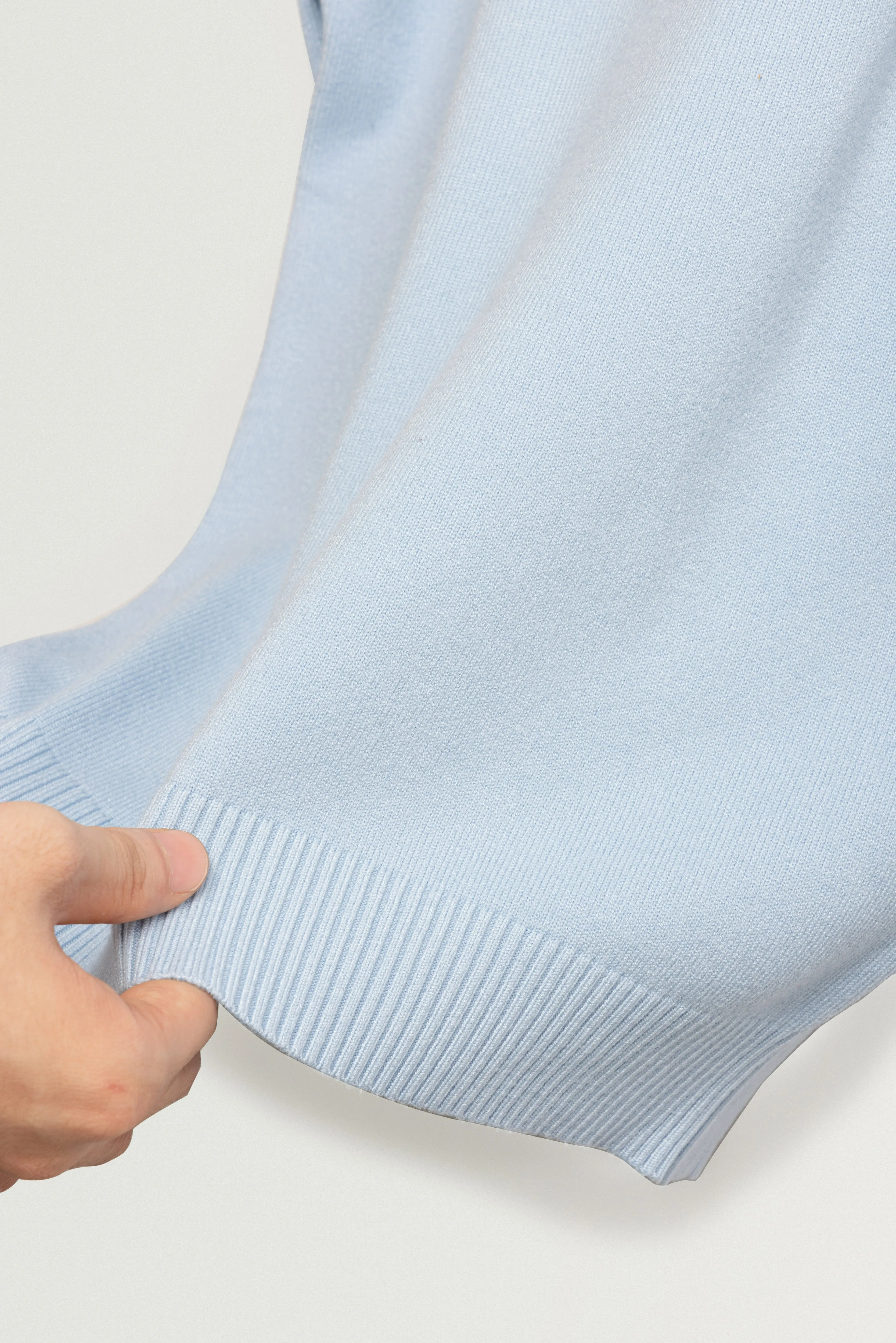 X RAY Boys and Kids Soft Slim Fit Middleweight Pullover Sweaters Basic V-Neck Sweater